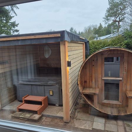 Luxe Boshuisje Met Prive Wellness & Jacuzzi Op De Veluwe Эрмело Экстерьер фото
