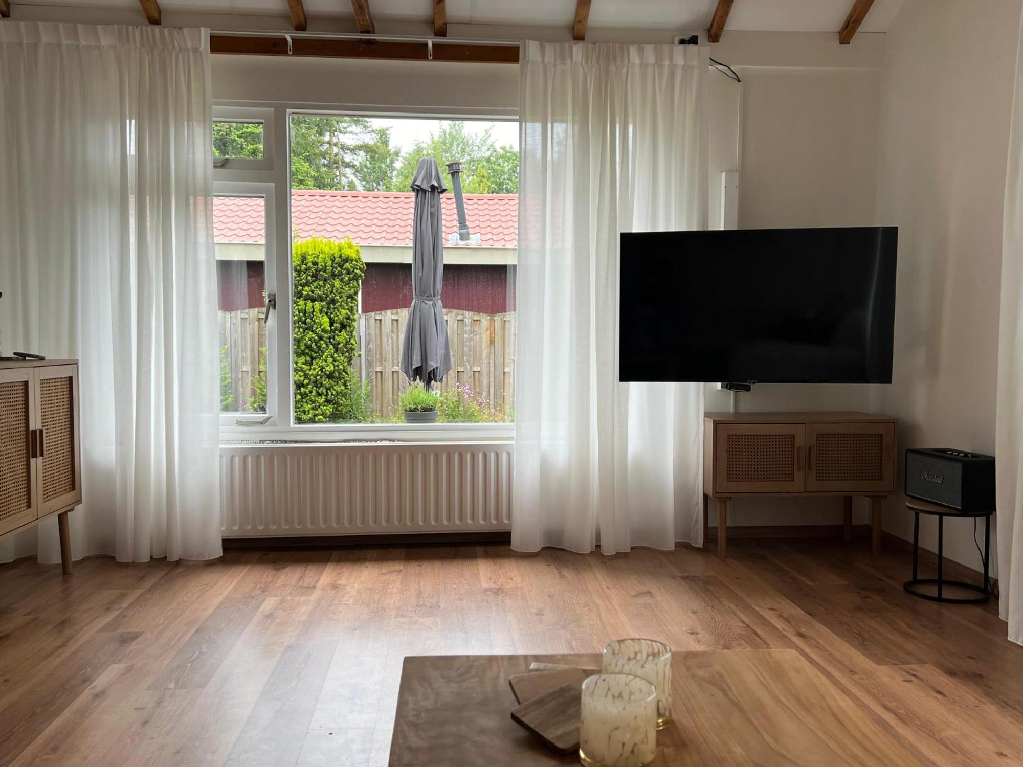 Luxe Boshuisje Met Prive Wellness & Jacuzzi Op De Veluwe Эрмело Экстерьер фото